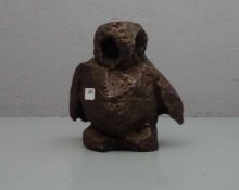 TIER - BILDHAUER / ANIMALIER des 20./21. Jh.: Skulptur / sculpture: "Eule", Bronze, hellbraun