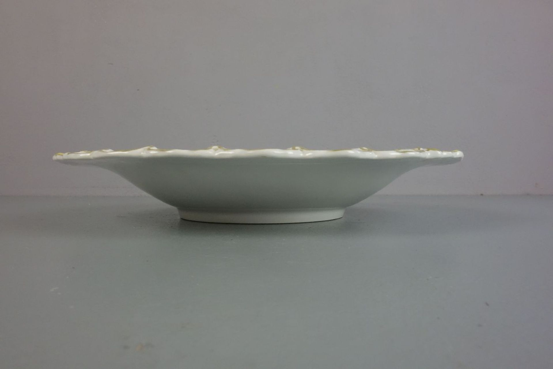 SCHALE / PRUNKSCHALE / bowl, Porzellan, Manufaktur Meissen, unterglasurblaue Schwertermarke, Marke - Bild 4 aus 4