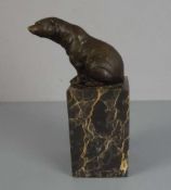 LOPEZ, MIGUEL FERNANDO (auch "Milo", geb. 1955 in Lissabon), Skulptur / sculpture: "Bär / Eisbär",