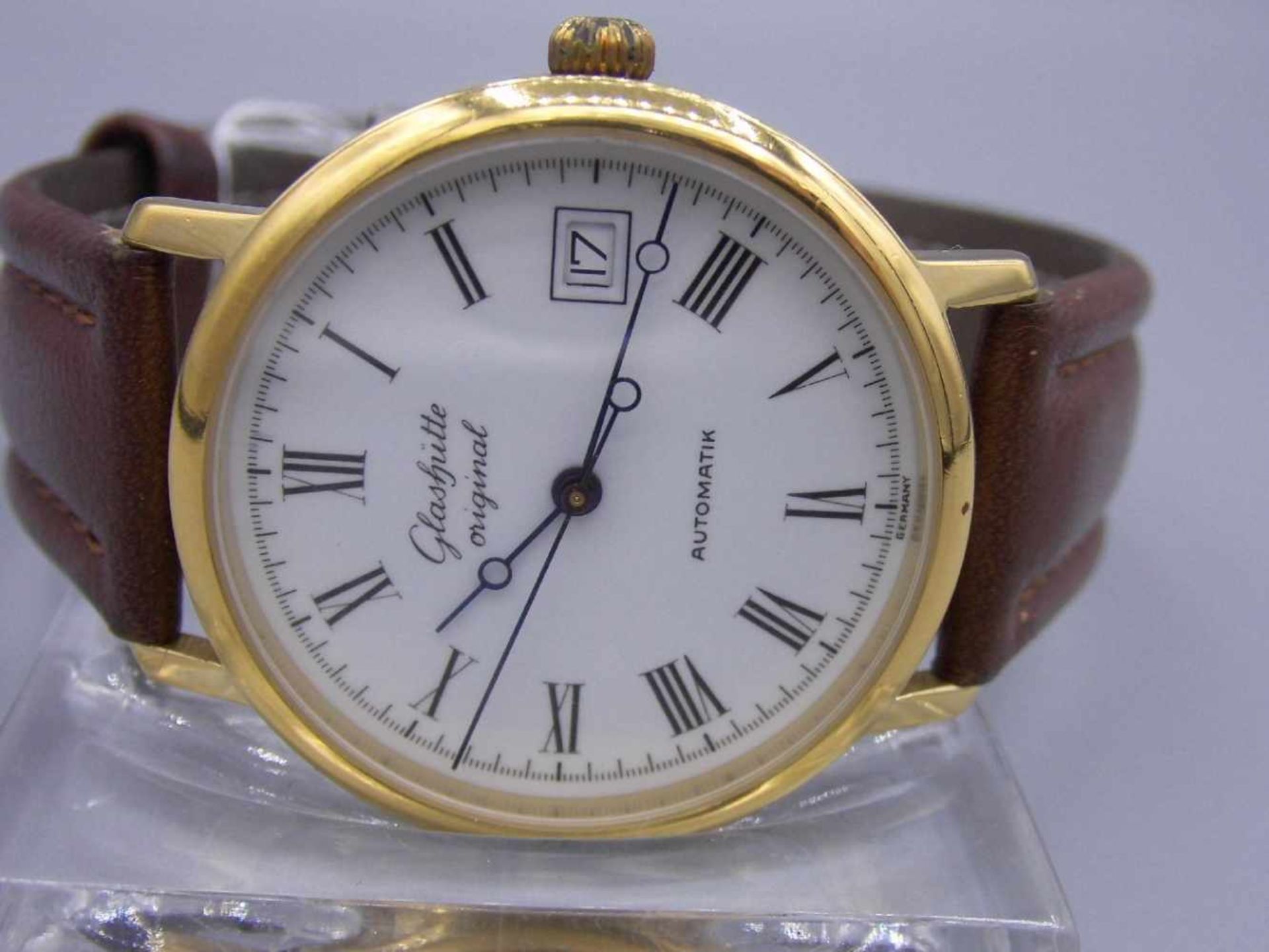 ARMBANDUHR / wristwatch, Automatik-Uhr, Manufaktur Glashütte Original / Glashütter Uhrenbetrieb - Bild 2 aus 4