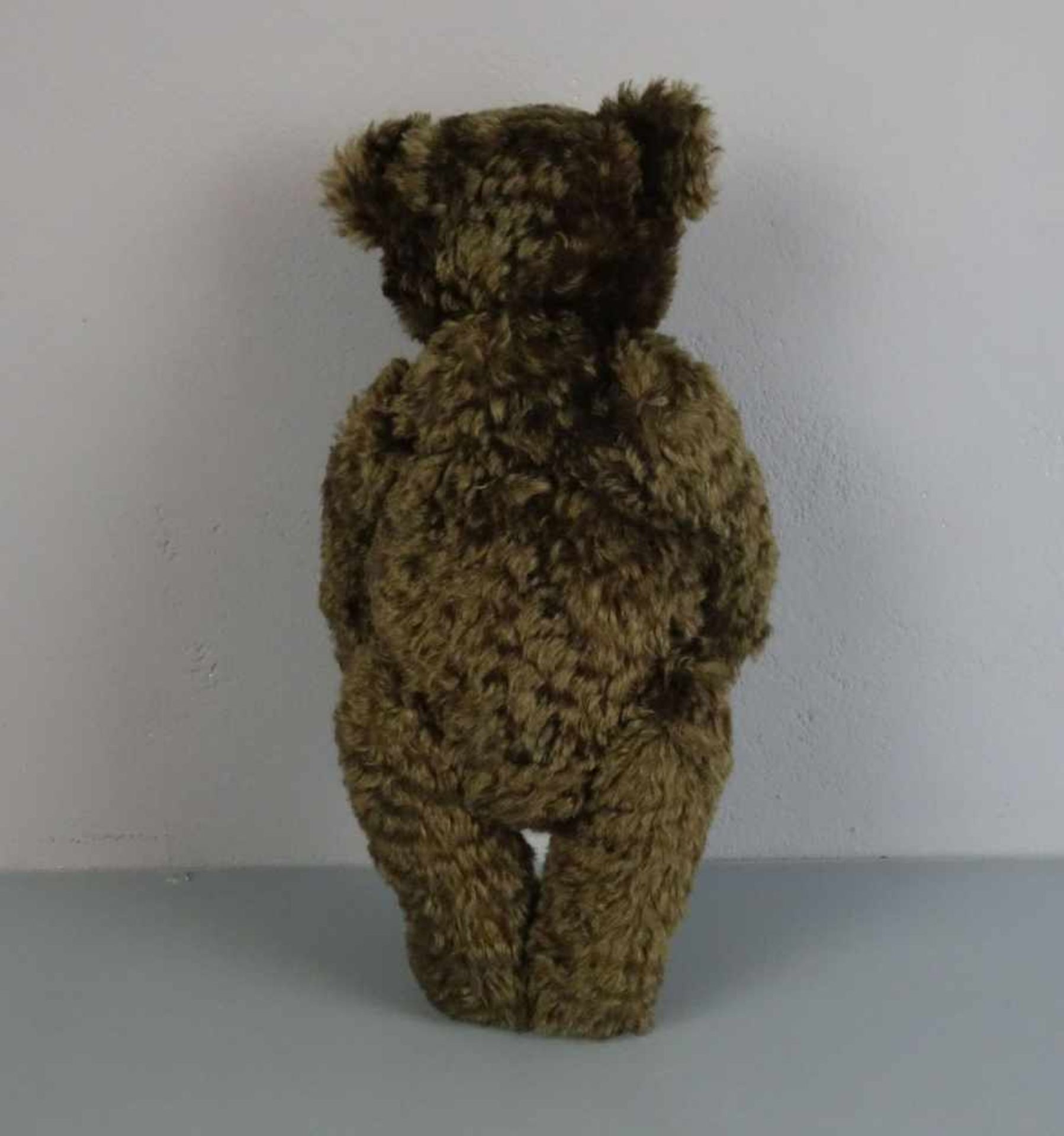 PLÜSCHTIER / TEDDYBÄR - "Classic Teddybär 1920" / teddy bear, 2. H. 20. Jh., Mohair und Filz; - Bild 3 aus 5