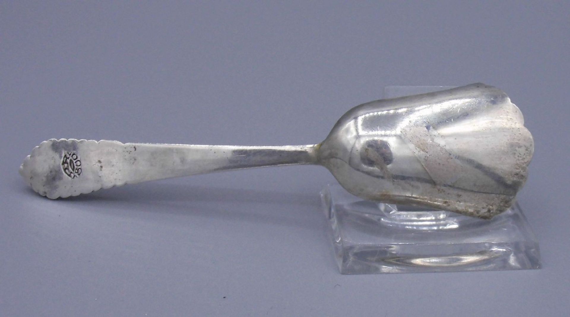 ZUCKERLÖFFEL / silver sugar spoon, 800er Silber (32 g), gepunzt mit Feingehaltsangabe und - Image 3 of 4