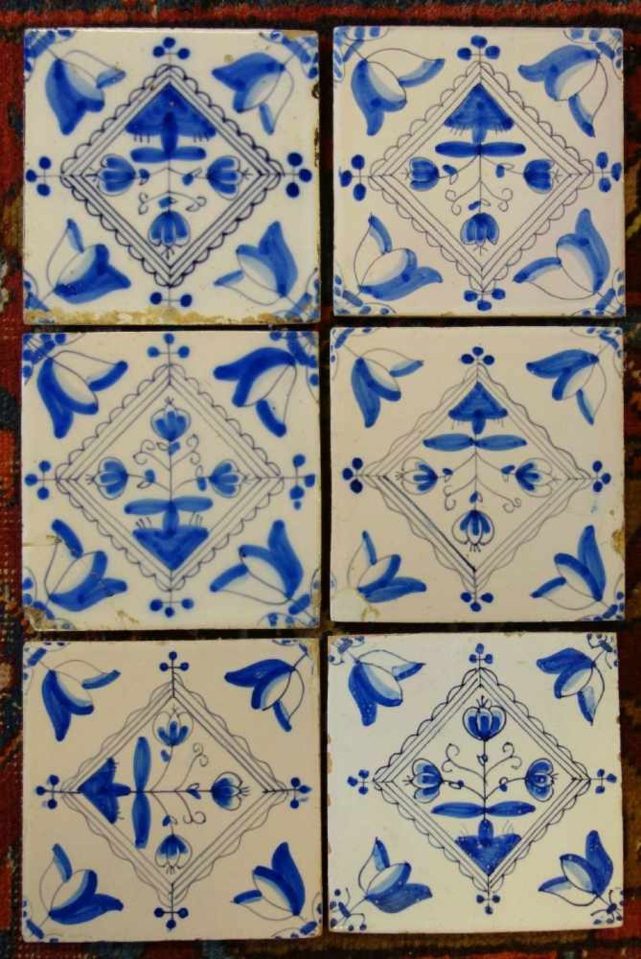 KONVOLUT VON 6 HOLLÄNDISCHEN FLIESEN / sog. DELFTER FLIESEN / DELFTER KACHELN / delft tiles, wohl