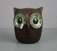 KÜNSTLERKERAMIK / SKULPTUR: "Eule" / owl pottery sculpture, Mitte 20. Jh., Studiokeramik, brauner