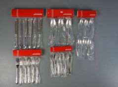 SILBER-BESTECK / SPEISEBESTECK UND KAFFEEBESTECK - 27 Teile / silver cutlery, 20. Jh., Manufaktur