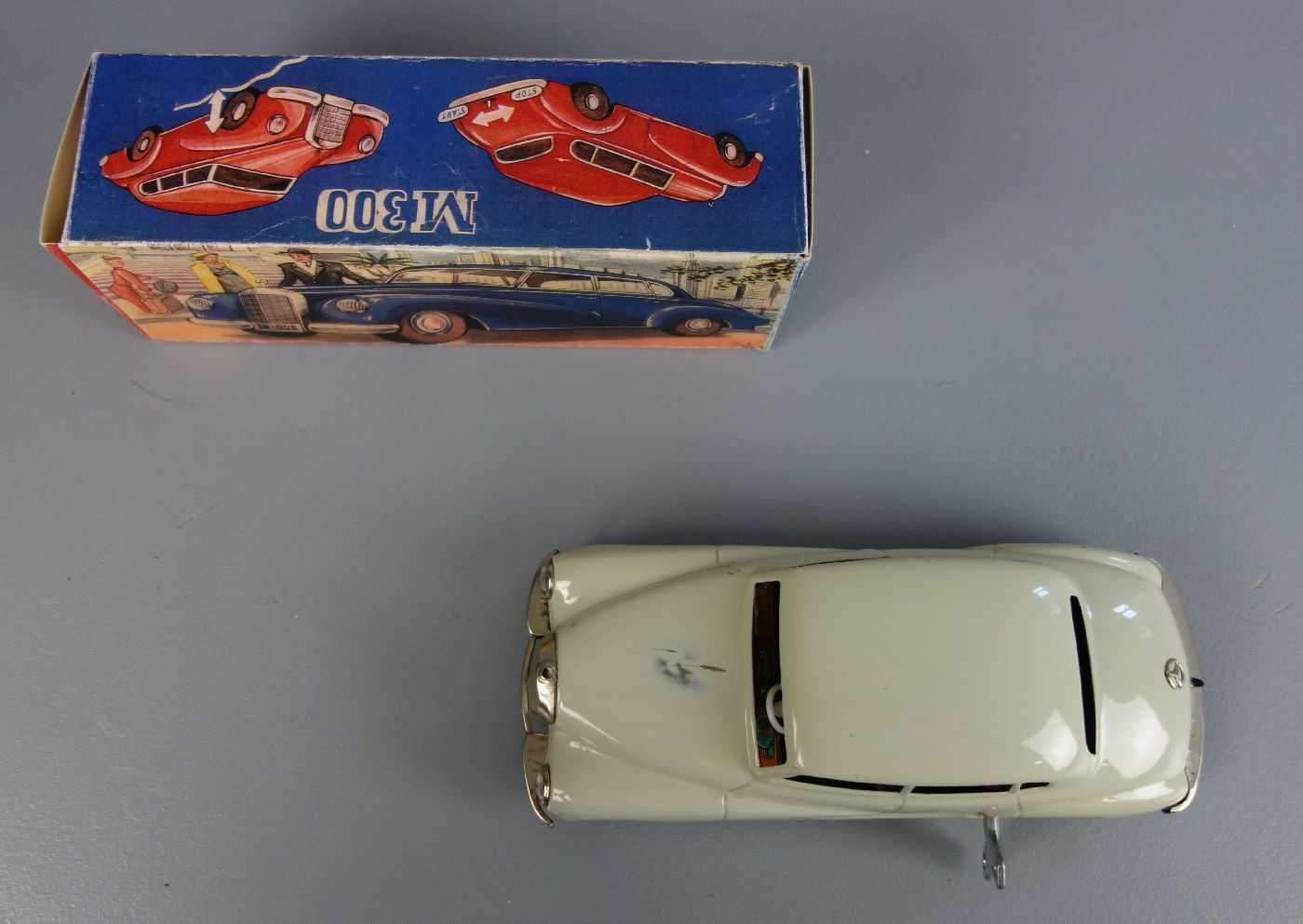 BLECHSPIELZEUG / FAHRZEUG: M300 Mercedes / tin toy car, Manufaktur JNF Neuhierl, 1950er Jahre, - Image 2 of 5