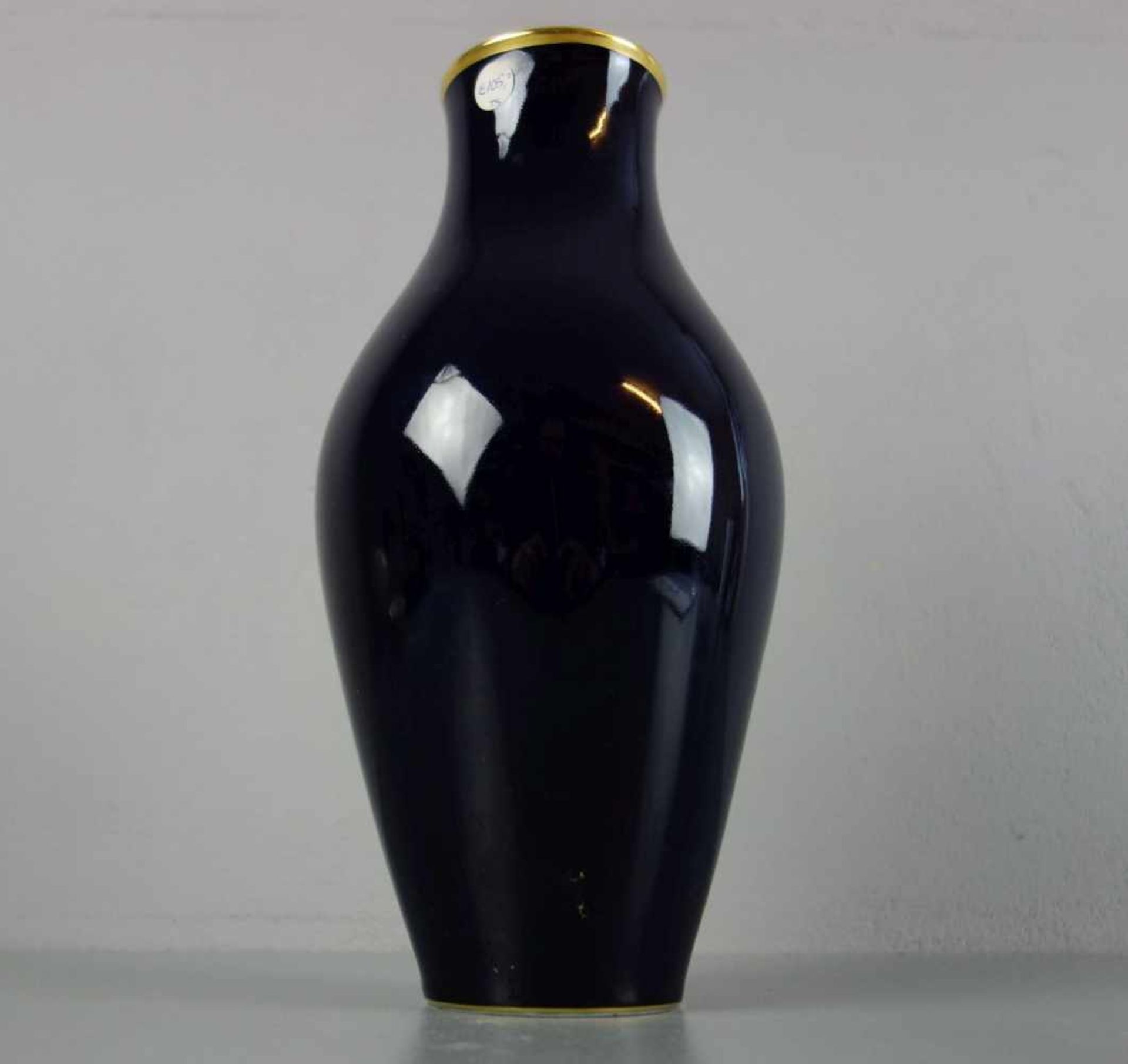 VASE, Porzellan, Lindner Porzellanfabrik KG in Küps, Marke seit 1970, gearbeitet nach Meissener - Bild 2 aus 3