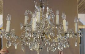 MARIA-THERESIA-LÜSTER / SALONLÜSTER / chandelier, Messing und handgeschliffenes Kristall,