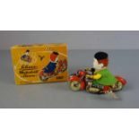 BLECHSPIELZEUG: Motodrill "Clown" 1007 / tin toy clown, 1950er Jahre, Manufaktur Schuco /