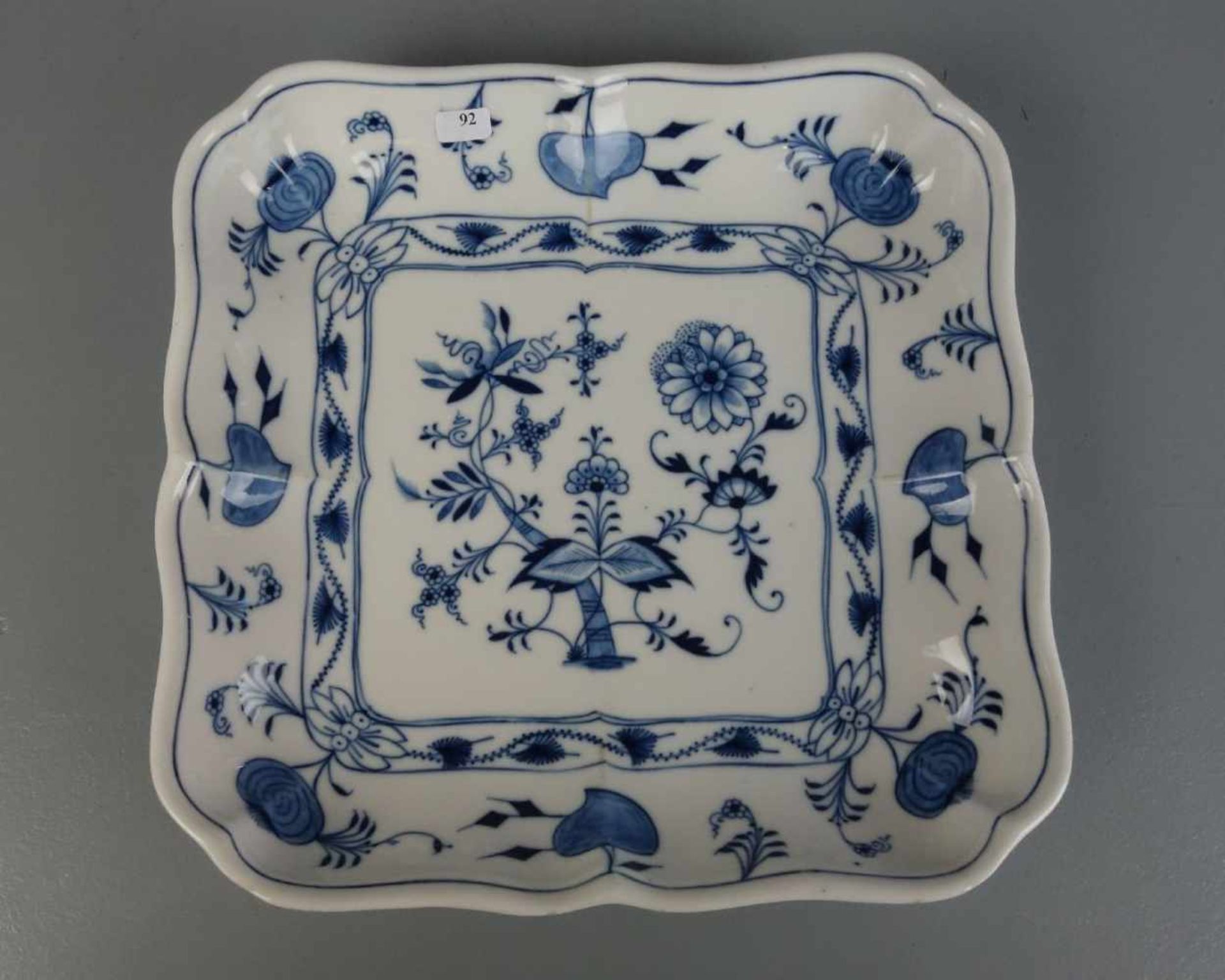 KARREESCHALE / bowl, Porzellan, Porzellanfabrik Ernst Teichert in Meißen, Marke 1901-1923, unter dem