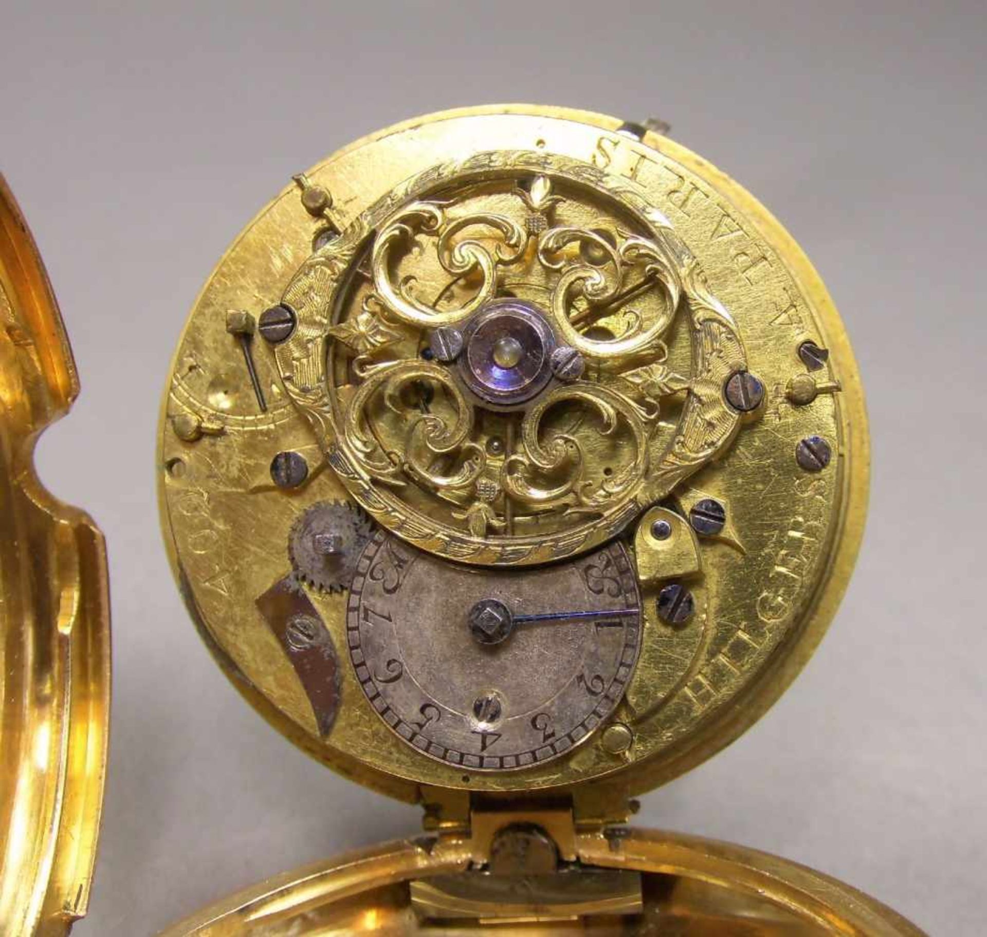GOLDENE SPINDELTASCHENUHR / a golden pocket watch, bicolor Gold und mit französischen Punzen: - Bild 10 aus 12