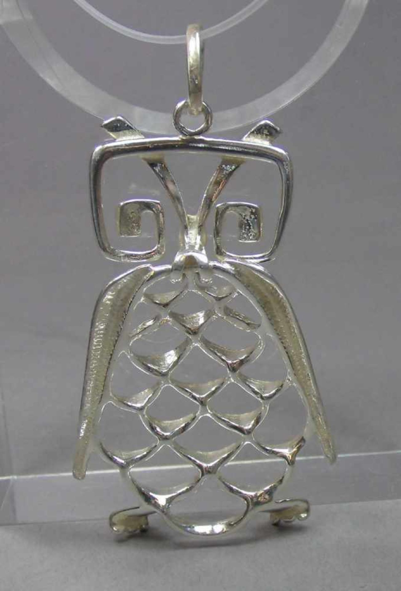 MODERNER FIGÜRLICHER ANHÄNGER: Eule mit Emaille / pendant "owl", Mitte 20. Jh., 925er Silber, - Bild 2 aus 4