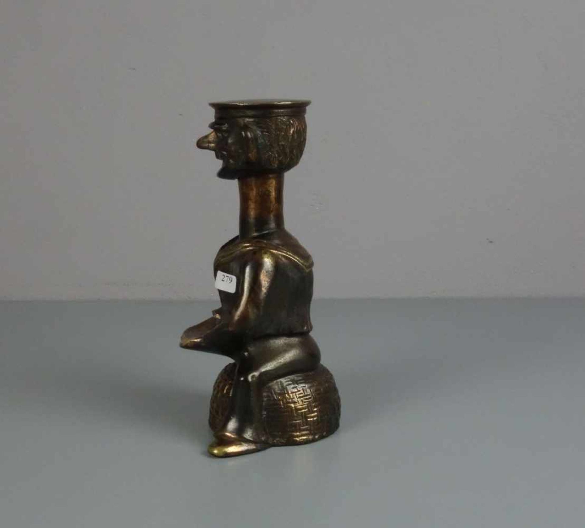 FIGÜRLICHER NUSSKNACKER "Matrose" / nutcracker, Bronze, auf der Banderole der Mütze bezeichnet " - Bild 2 aus 6