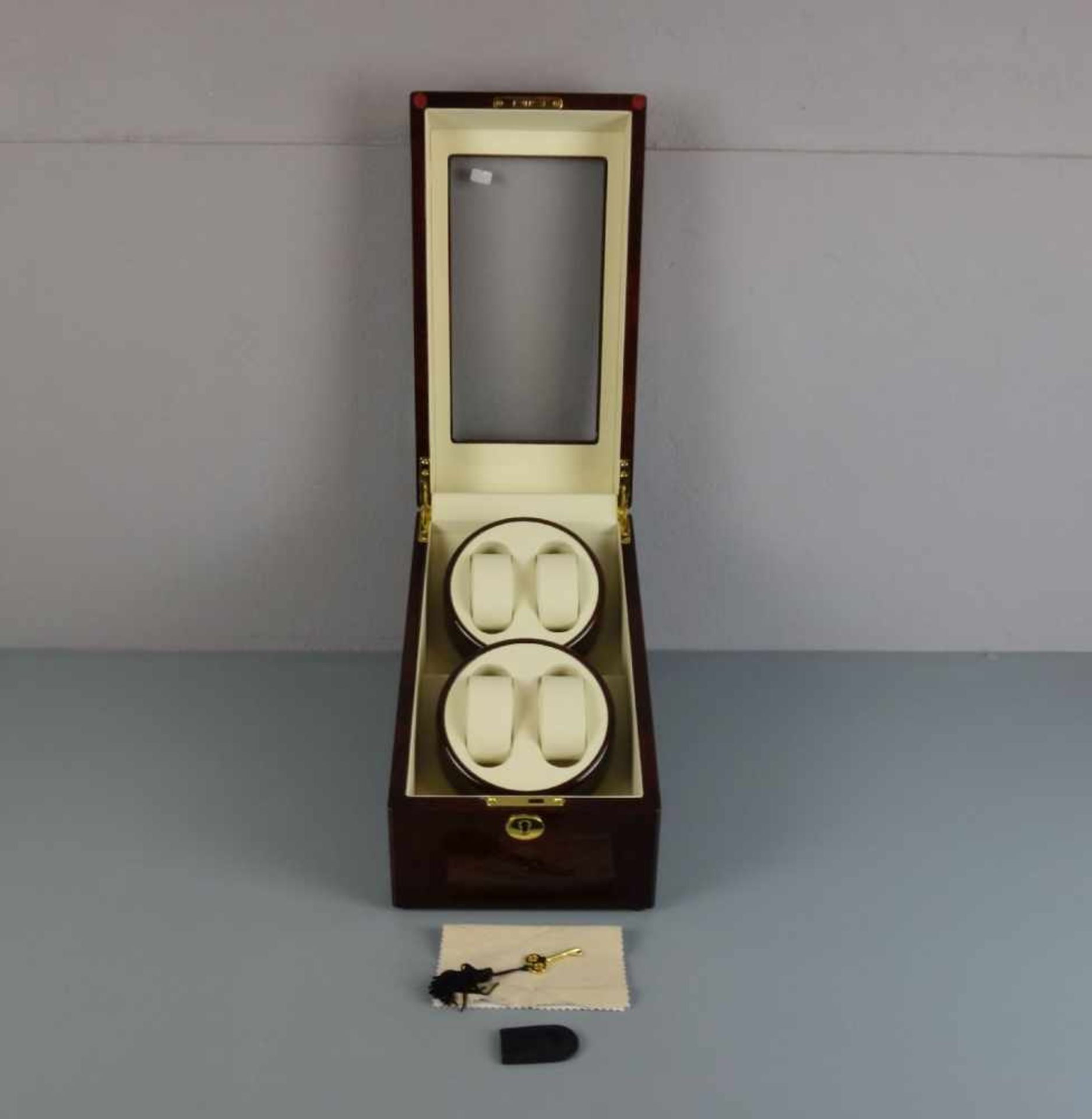 UHRENBEWEGER / Watch Winder, Bon Mercato GmbH / München, Modell Nr. GFP051T-0315. Abgeschrägter - Bild 2 aus 4