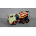 BLECHSPIELZEUG / FAHRZEUG: Betonmischer / Mercedes Betontransporter / tin toy truck mixer, Mitte 20.