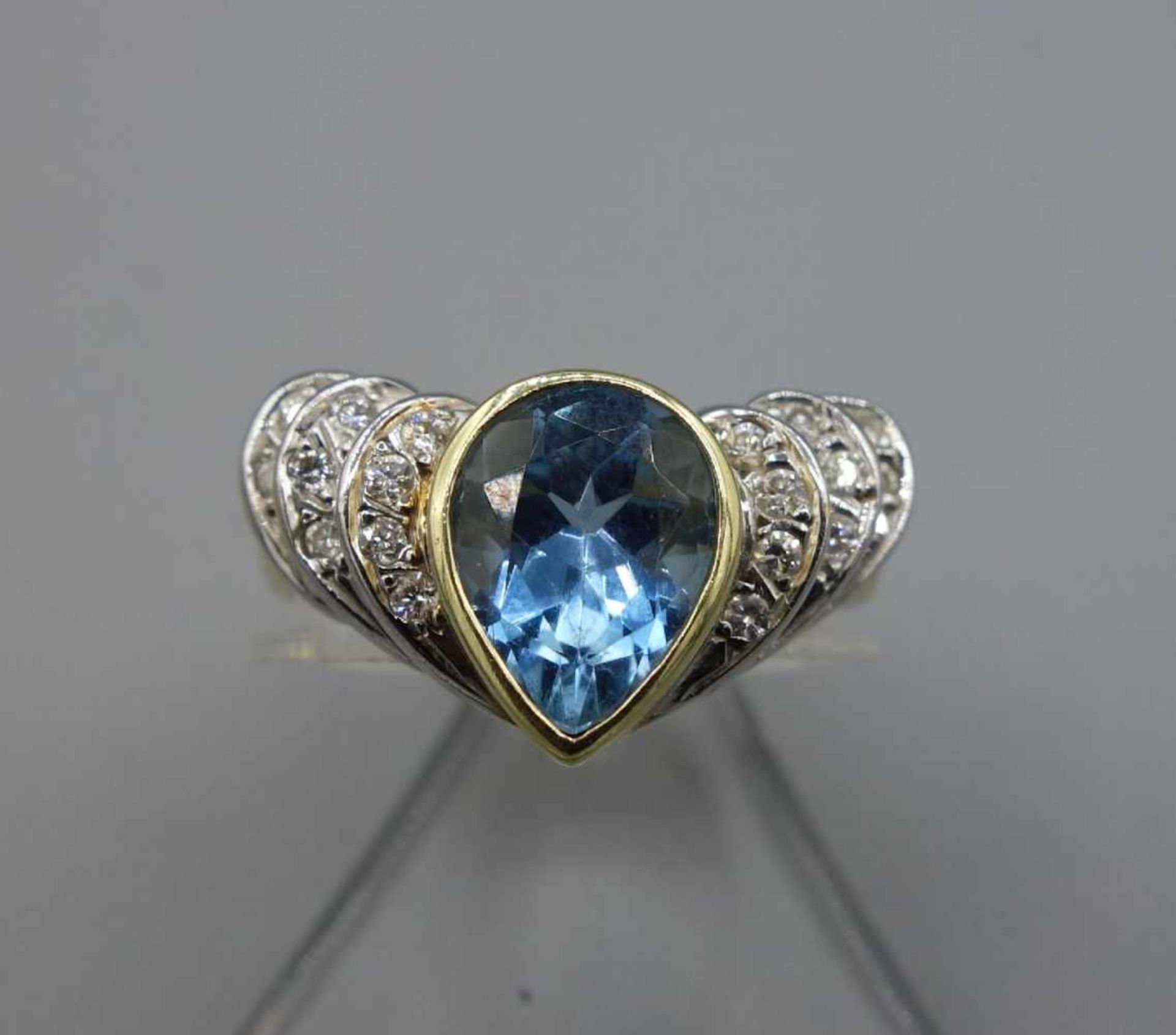 RING MIT AQUAMARIN, 585er Gelbgold mit Weißgoldakzentuierungen, 5,1 Gramm. Ringkopf besetzt mit - Bild 4 aus 5