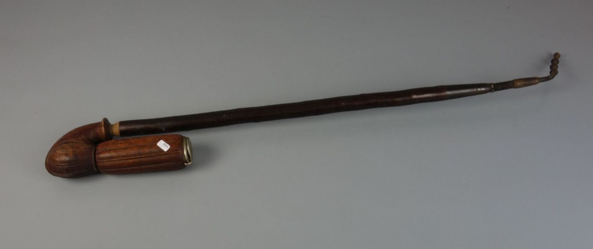 BIEDERMEIER-PFEIFE / pipe, 19. Jh., Schaft gearbeitet aus Holz und Horn. Pfeifenkopf aus Holz mit