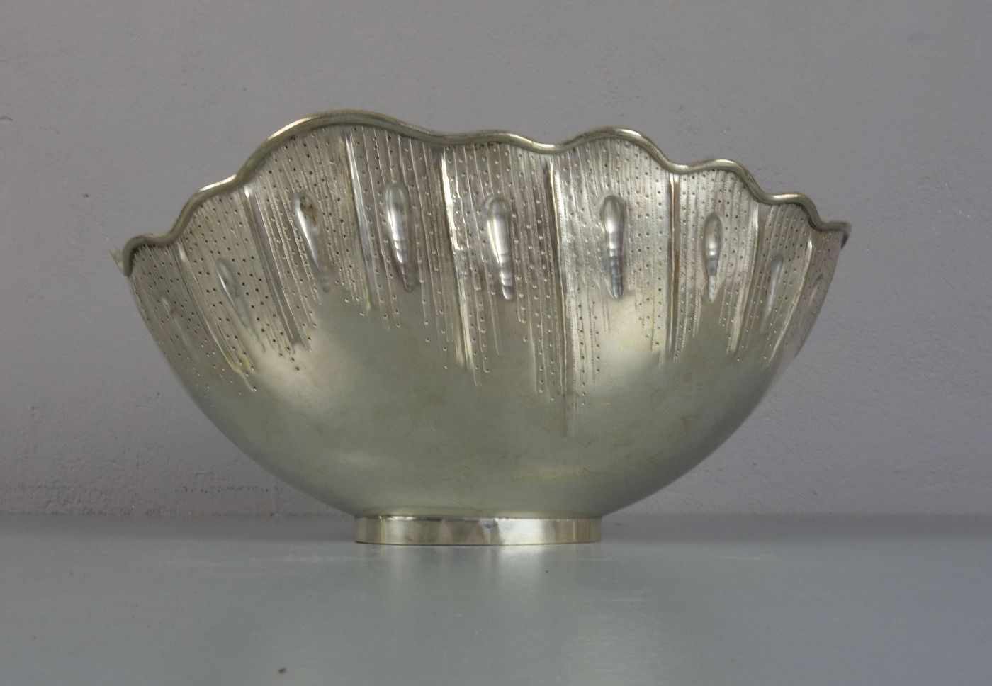 OVALE ANBIETSCHALE / OBSTSCHALE / TRAUBENSCHALE / silver fruit bowl, 900er Silber, 691 Gramm, - Image 3 of 4
