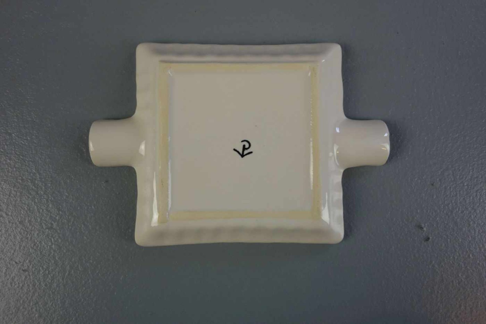 KONVOLUT KERAMIK / SAMMELTELLER MIT EULENDEKOR / ceramic plates, Keramik, farbig gefasst, - Image 3 of 3