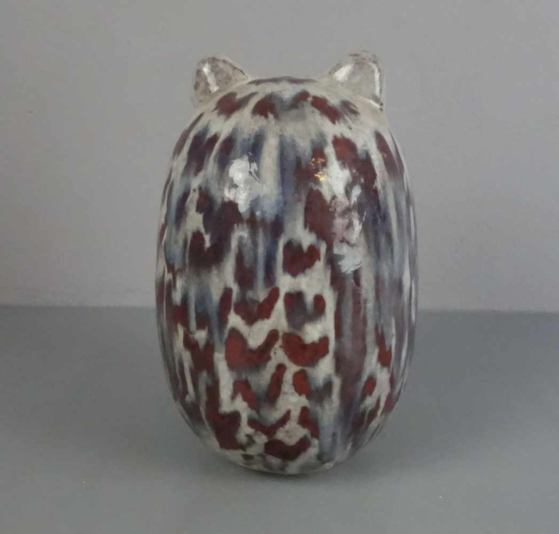 KÜNSTLERKERAMIK / SKULPTUR: "Eule" / owl pottery sculpture, Mitte 20. Jh., Studiokeramik, - Bild 3 aus 4