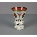 VASE, Böhmen, rot lasiertes Glas mit weißem Opalglas überfangen, dekoriert mit Olivenschliff,