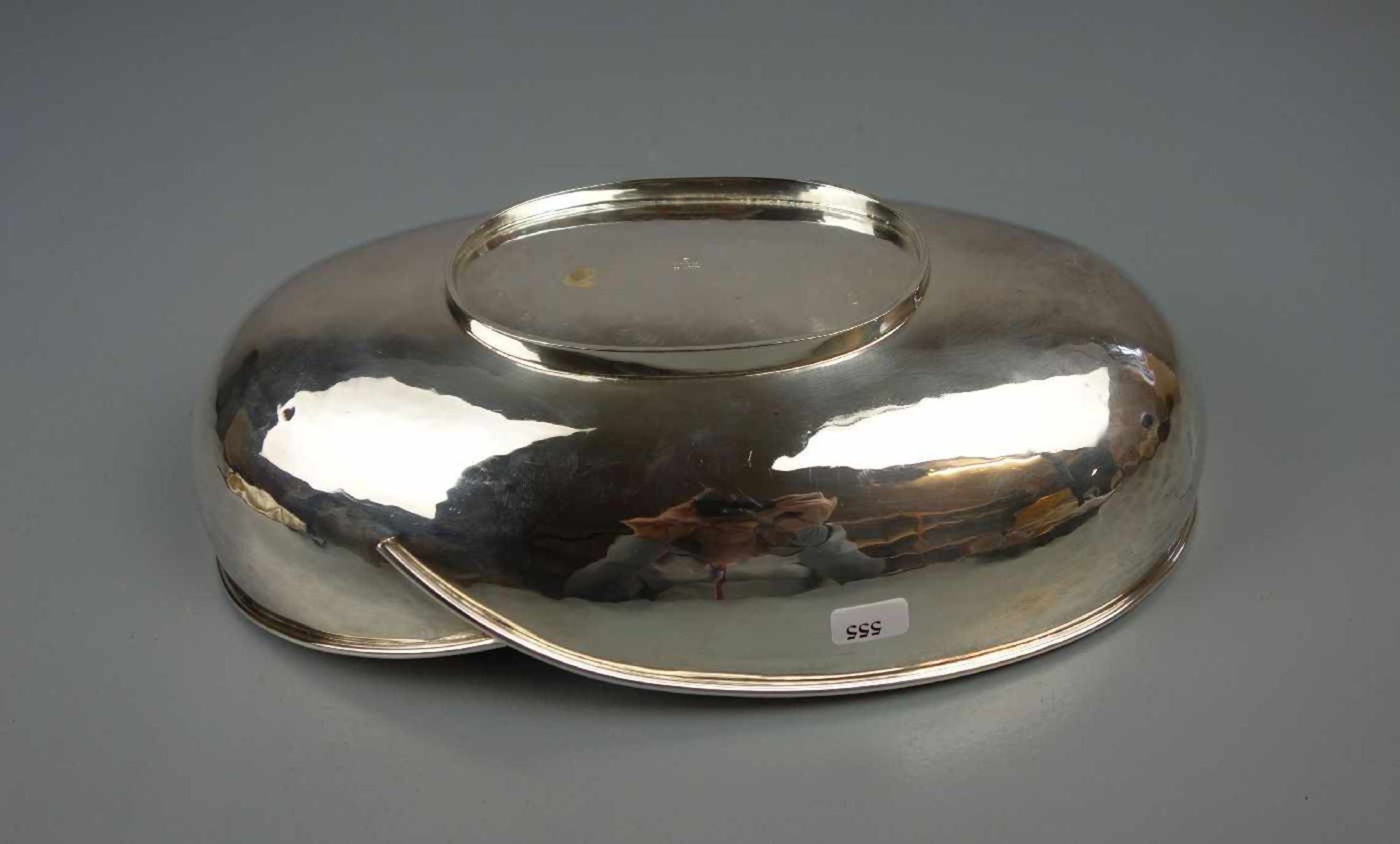 SCHALE / OBSTSCHALE / fruit bowl, 20. Jh., versilbertes Metall, unter dem Stand bezeichnet "Laufer / - Bild 4 aus 5
