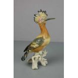 PORZELLANFIGUR WIEDEHOPF / porcelain bird. Figürliche vollplastische Darstellung eines Wiedehopfes