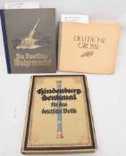KONV. 3 BÜCHER, 2. WK, Deutschland, 20. Jh.Bestehend aus "Deutsche Größe" Zentralverlag der NSDAP."
