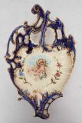 VILLEROY & BOCH, OBSTSCHALE "PUTTO", bemalt, glasiert, goldstaffiert, gemarkt, um 1920Durchbruch-