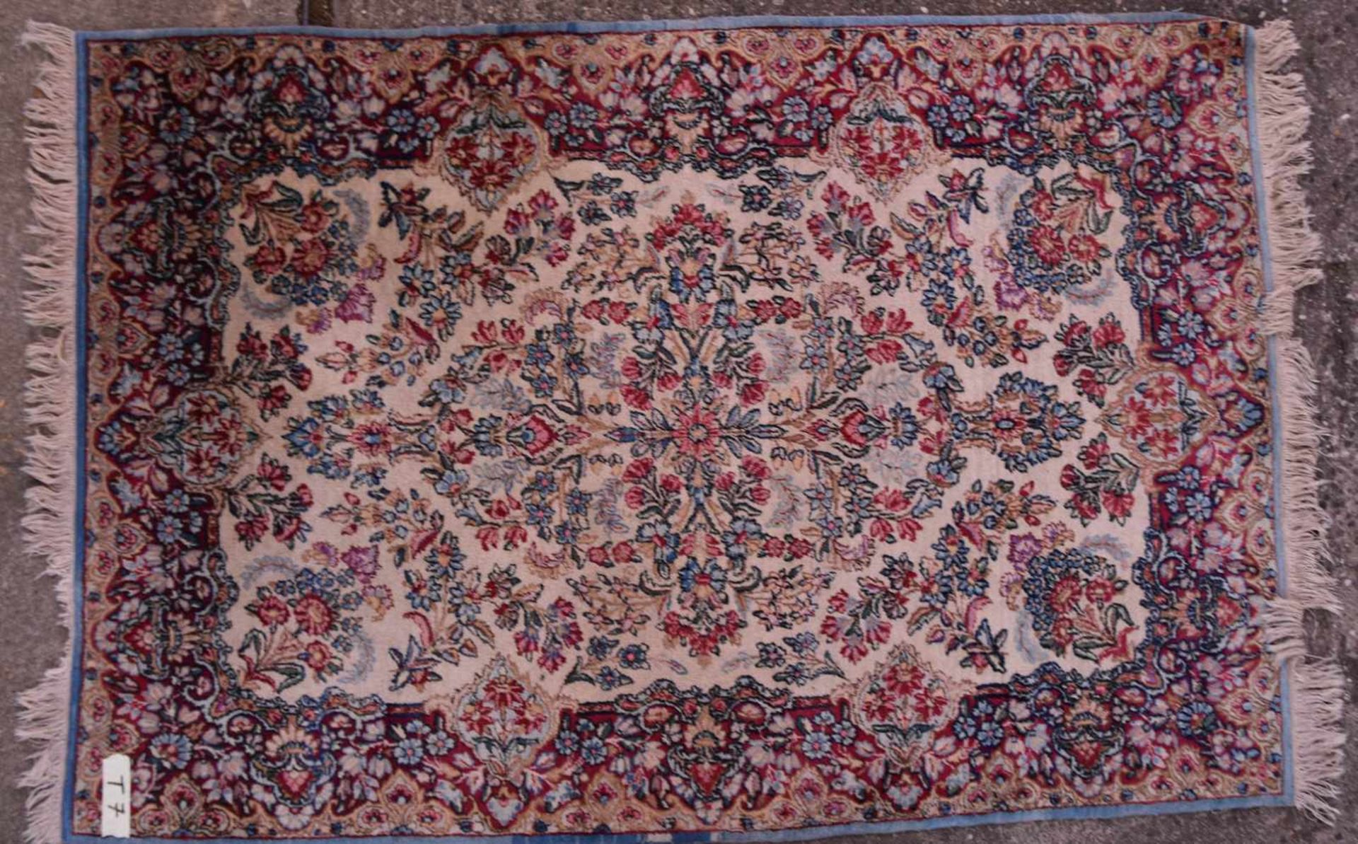 TEPPICH 3, IRAN 20. Jahrhundert181 x 116 cm