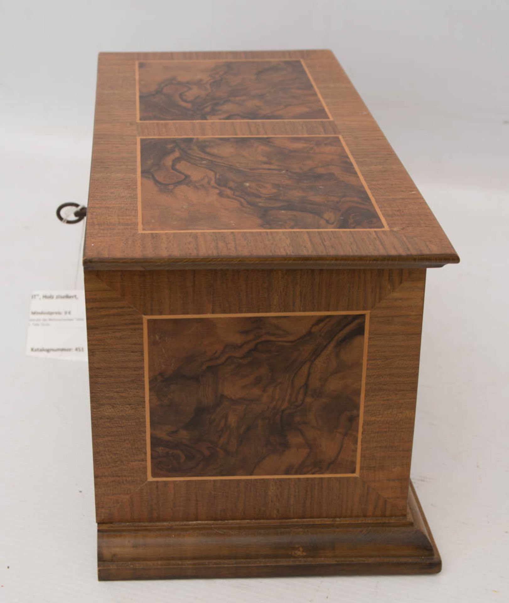 SPIELUHR "STILLE NACHT", Holz furniert, 2. Hälfte 19. JahrhundertPolyphone Spieluhr/Spielkasten - Bild 4 aus 4