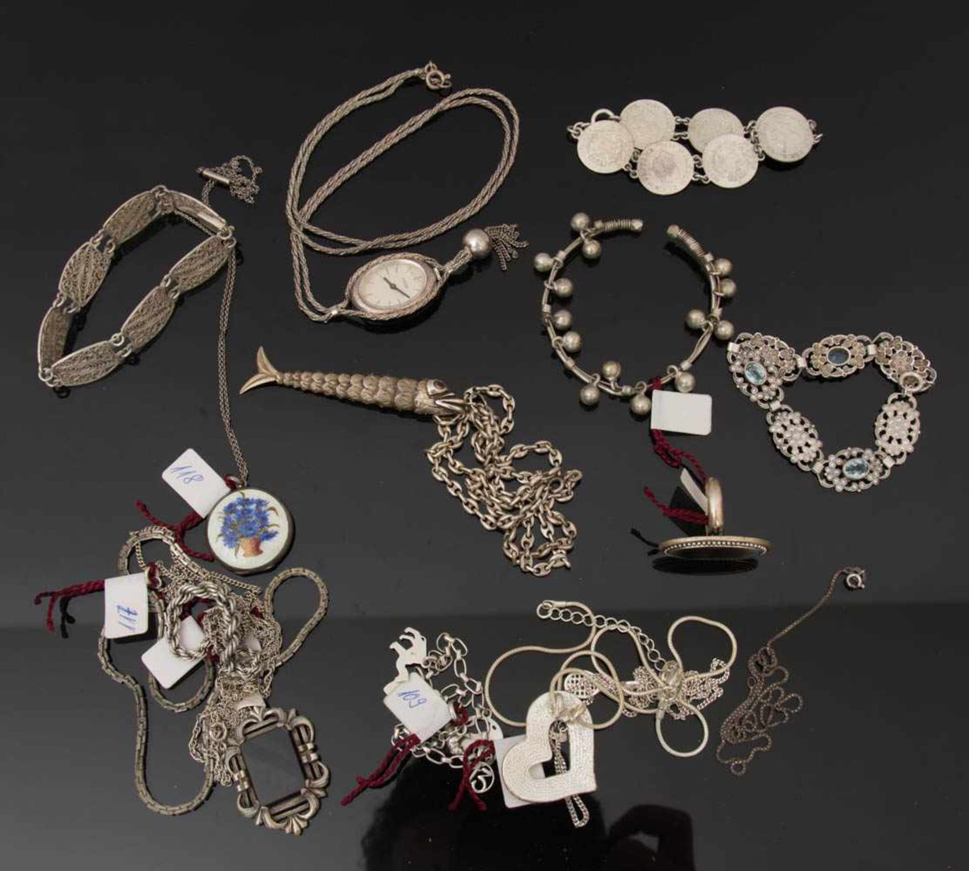FEINES SILBERSCHMUCK KONVOLUT, Arm-und Halsketten,Colliers uvm.Konvolut bestehend aus diversen - Bild 8 aus 8