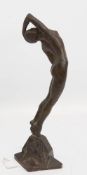 SKULPTUR, Frauenakt, Bronze, 20. Jh.Auf geometrischem Sockel stehender Frauenakt, nicht signiert.8 x