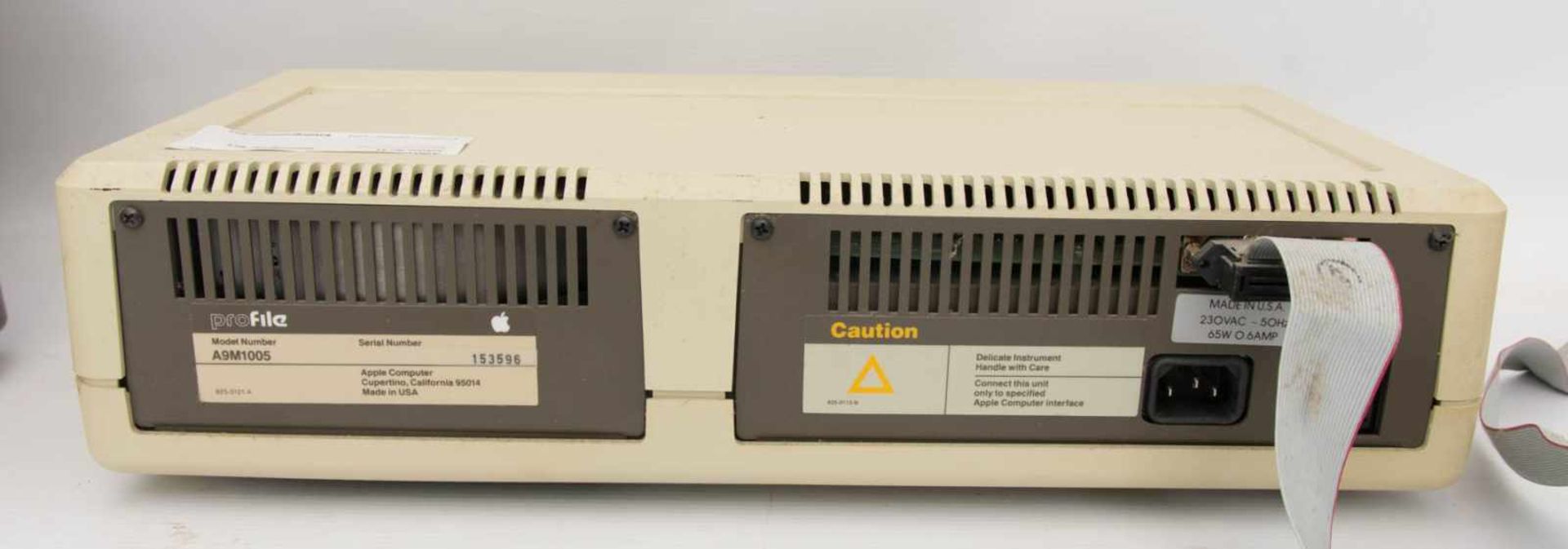 APPLE COMPUTER PRO FILE, Model Number A9M1005, Made in USA.Serien Nr. A9M1005-153596.43 x 22 x 9 cm - Bild 4 aus 5