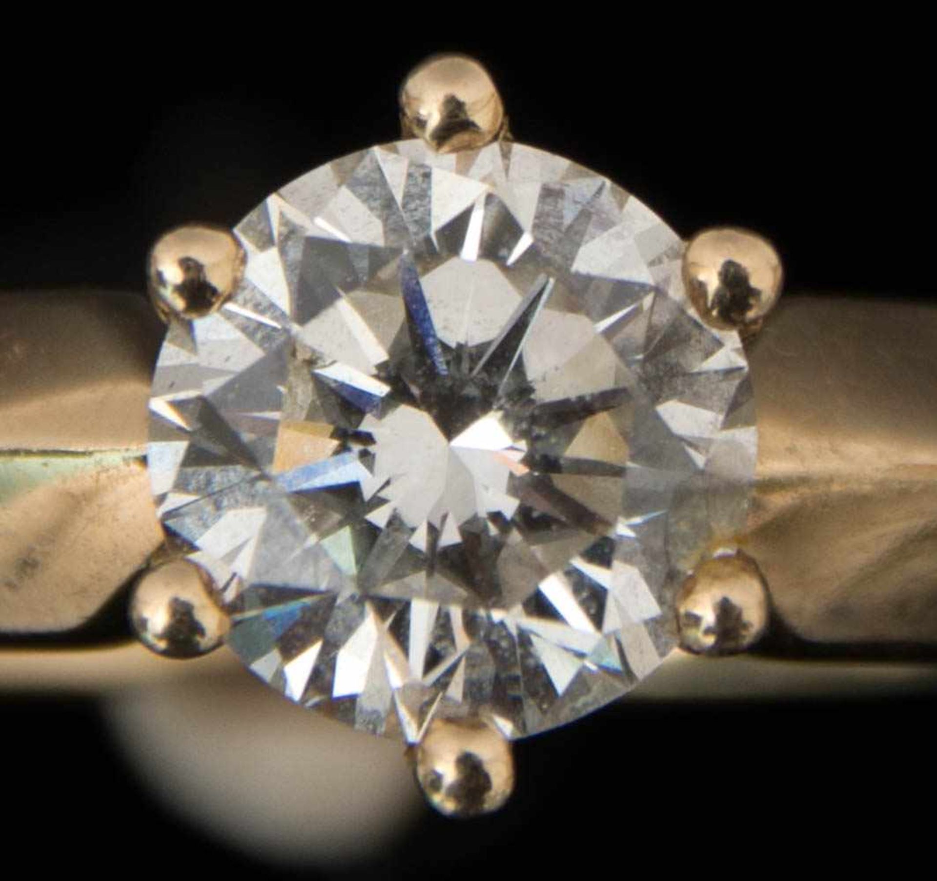 DAMENRING MIT SOLITÄRBRILLANT, 1 Karat, 585 Gelbgold.Damenring mit Solitärbrillant, 6,0 g 585 - Bild 5 aus 11