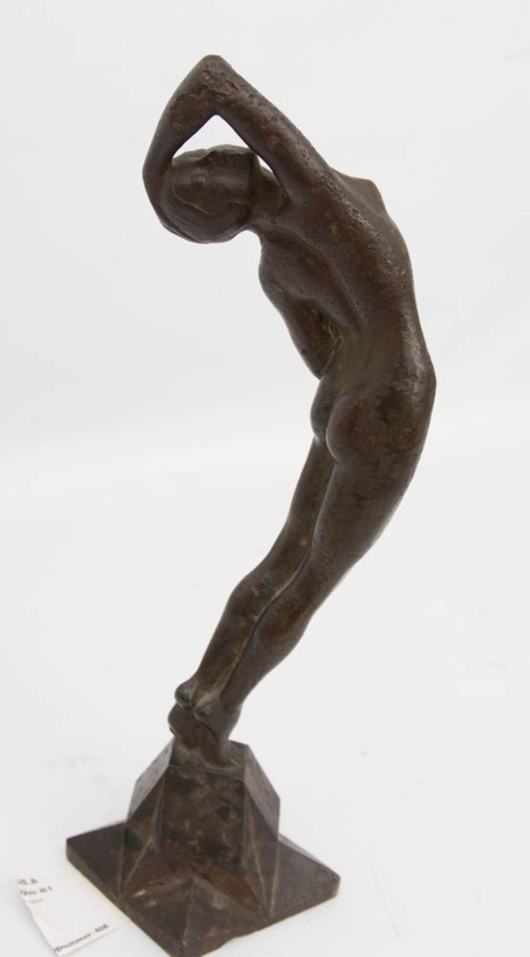 SKULPTUR, Frauenakt, Bronze, 20. Jh.Auf geometrischem Sockel stehender Frauenakt, nicht signiert.8 x - Bild 2 aus 7