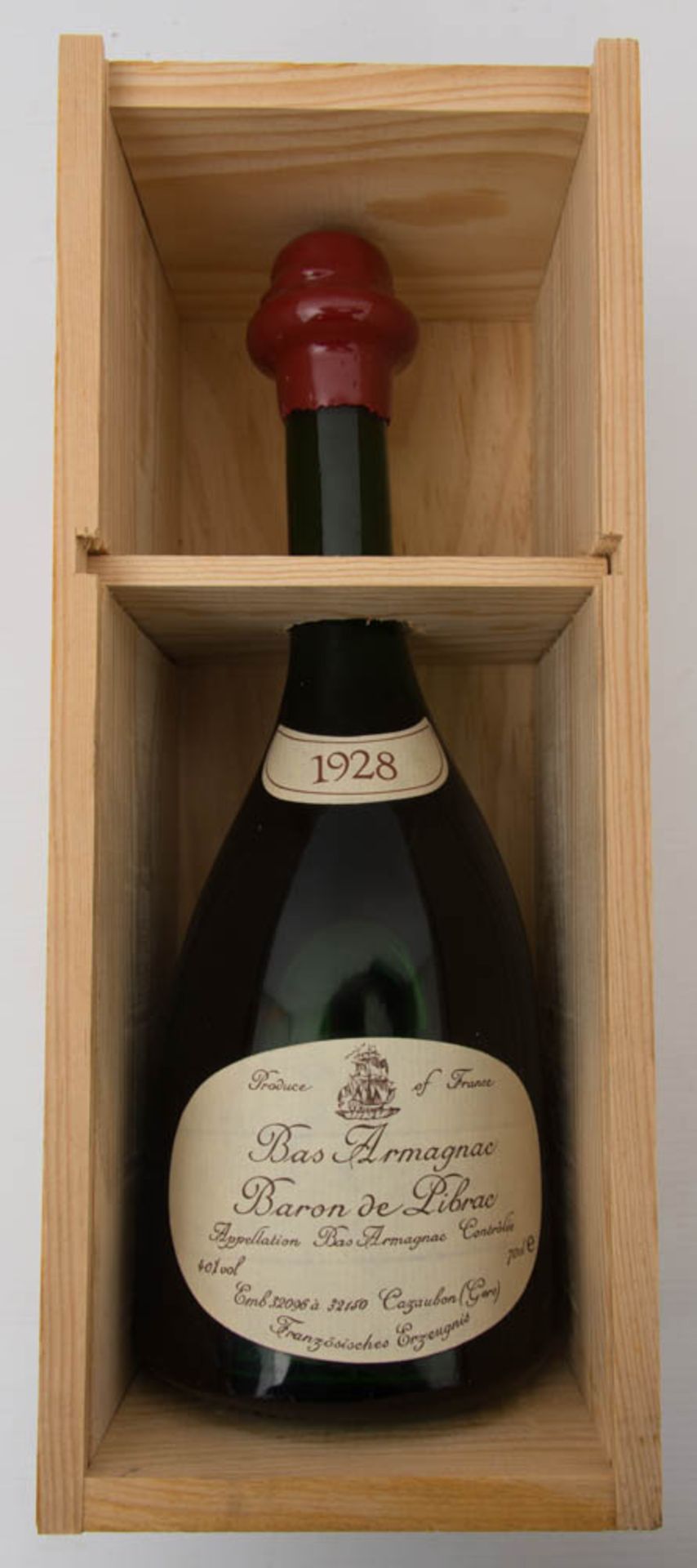 BAS ARMAGNAC, Baron de Pibrac, 1928.Im Holzkasten aufbewahrte Flasche, wohl Nachfüllung.