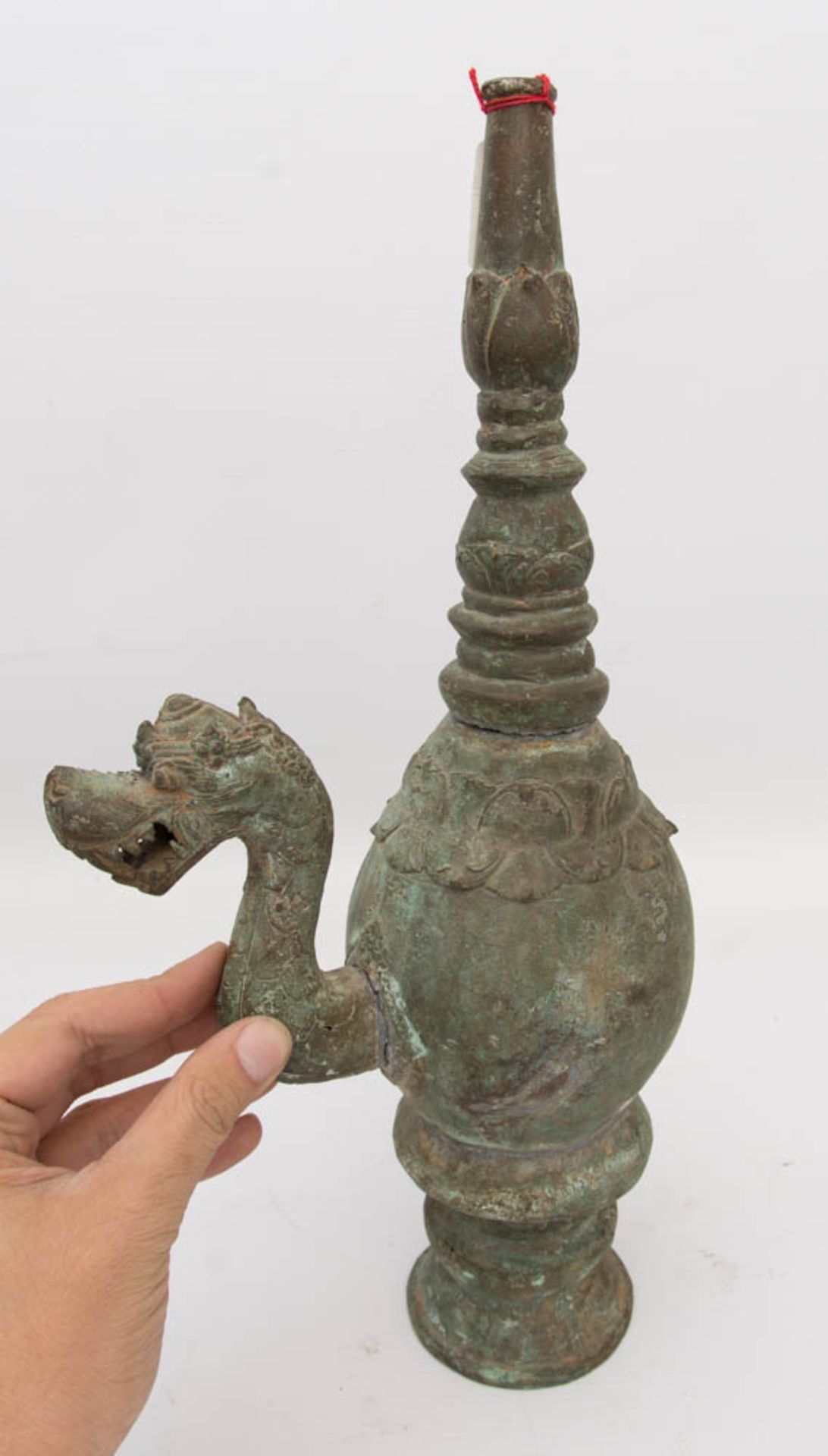 ANTIKES GEFÄß MIT DRACHENKOPF-GRIFF, Bronze, wohl China, 18./19. Jh.Antikes Gefäß, Griff und - Bild 7 aus 16