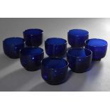 8 Blaue Bristolglas Fingerschalen, ca. 10,5cm, 2x defekt8 Blue Bristol glass finger bowls, ca. 10,