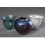 3 Diverse kleine moderne Glasvasen mit irisierenden Oberflächen/Dekoren, 2x sign. "Boda Atelier 278,