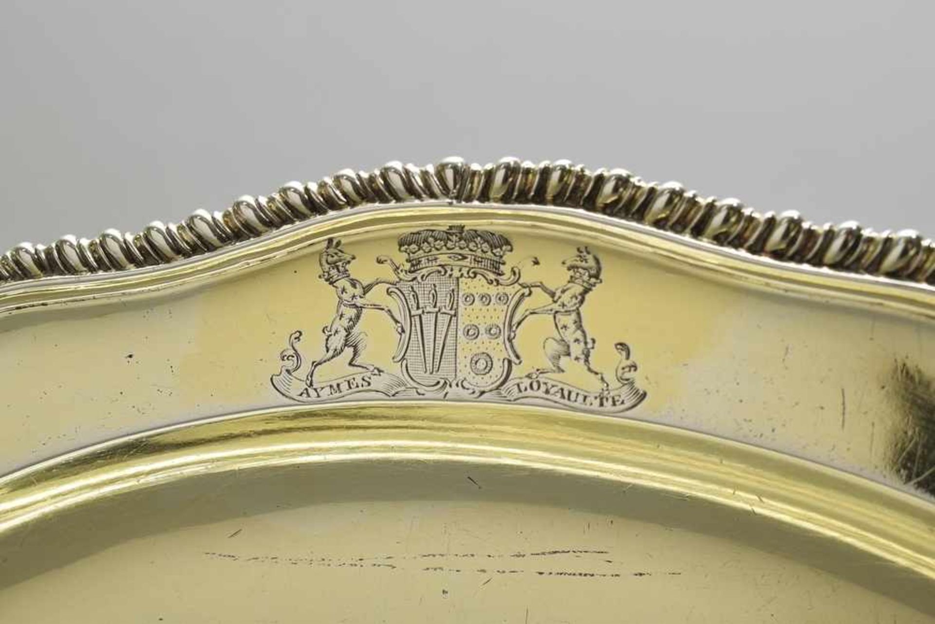 Paar ovale Platten mit Rillenrand und graviertem Allianzwappen "Paulet Marquess of Winchester" sowie - Image 3 of 4