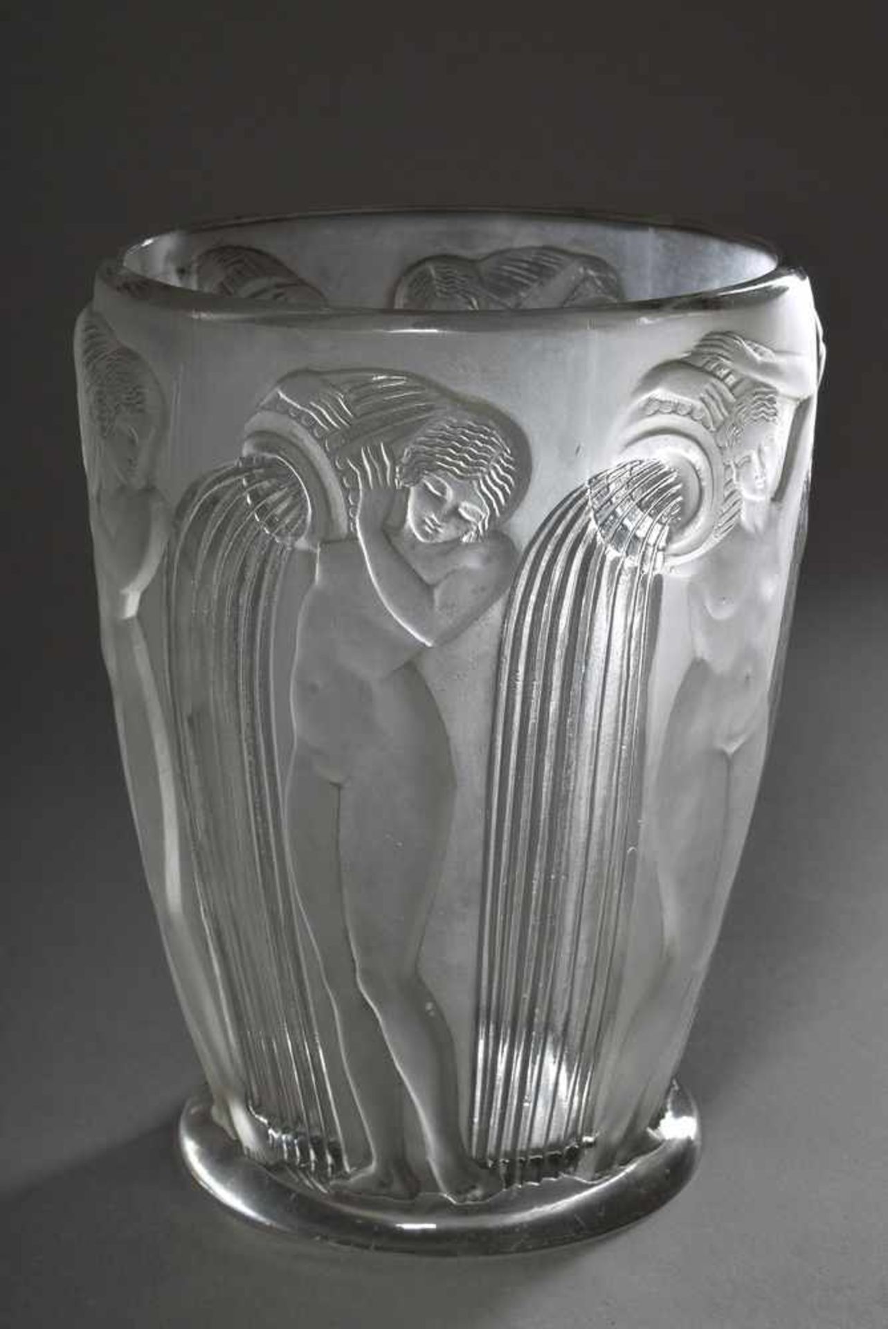 Lalique Vase "Danaides", 1926, Pressmarke "R. LALIQUE", H. 18,5cmLalique vase ''Danaides'', 1926,