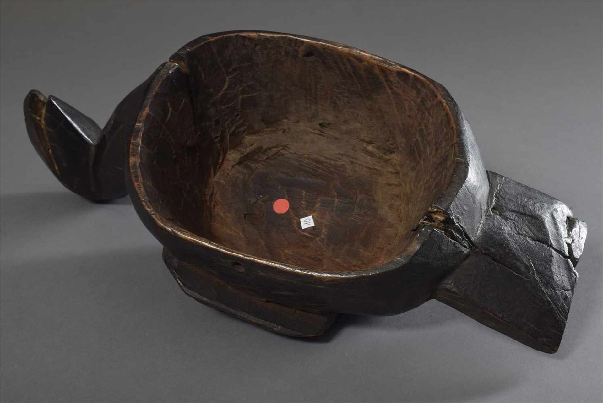 Aufsatz-/Helmmaske der Kosi/Bamileke in Form einer Ente oder Pelikan, Holz, dunkel gefärbt, - Image 3 of 4