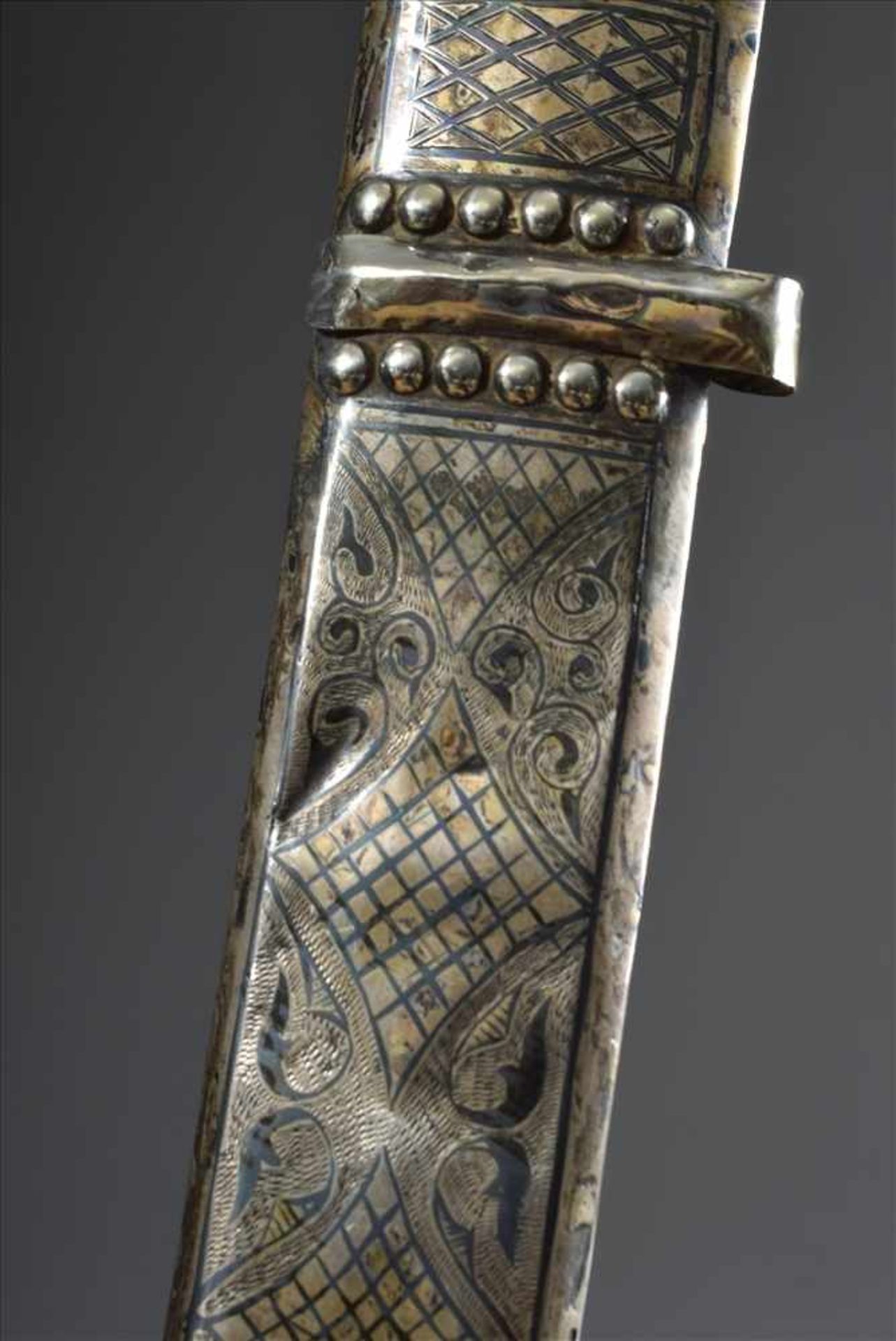 Kaukasischer Kindjal Dolch in Silber Scheide mit Niello Dekoration, 20.Jh., L. 66cm, leichte - Image 4 of 5