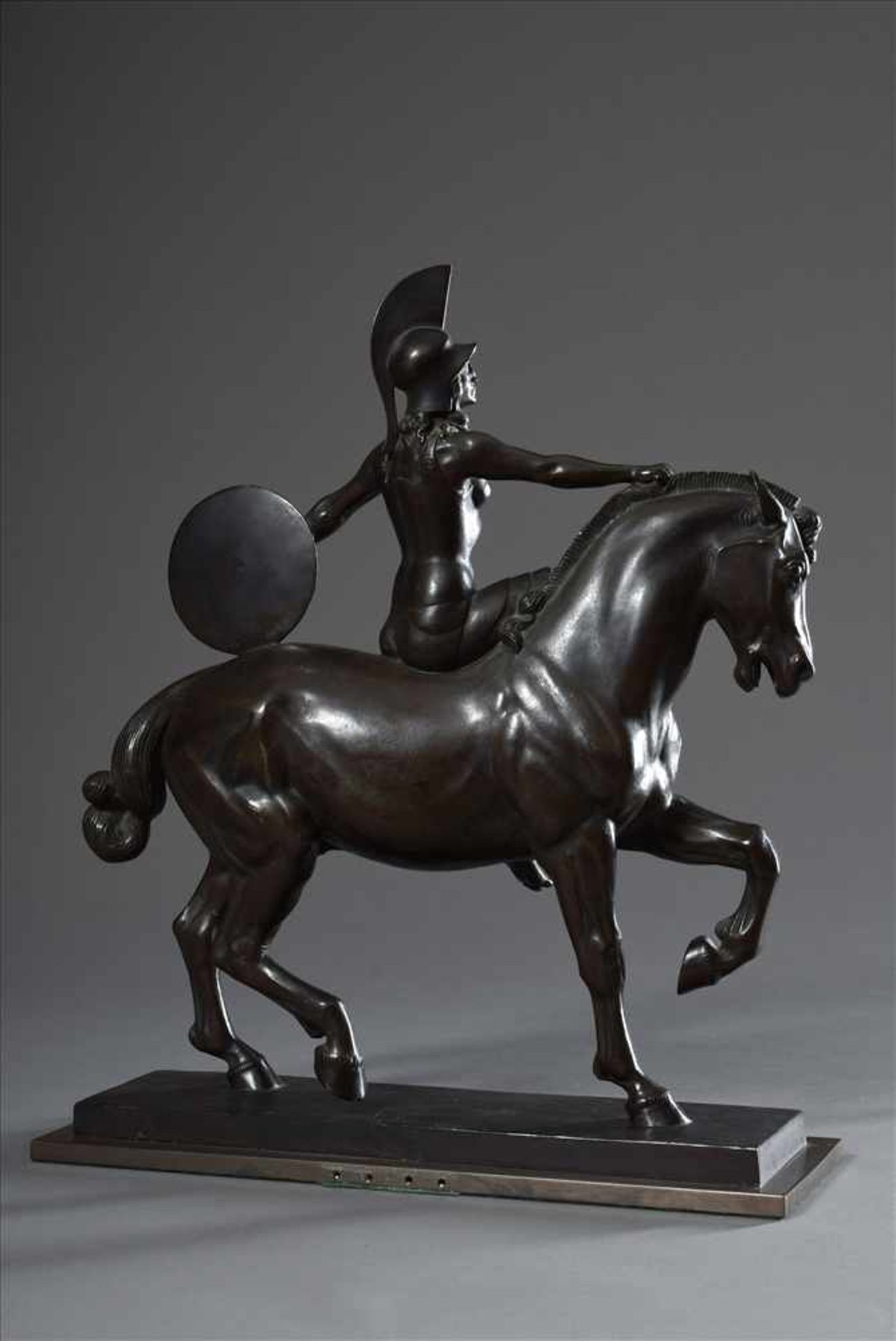 Thiele, Alf (1886-1957) "Amazone auf Pferd", Bronze, sign. um 1920, als Lampe montiert, H. 42/ - Bild 4 aus 6