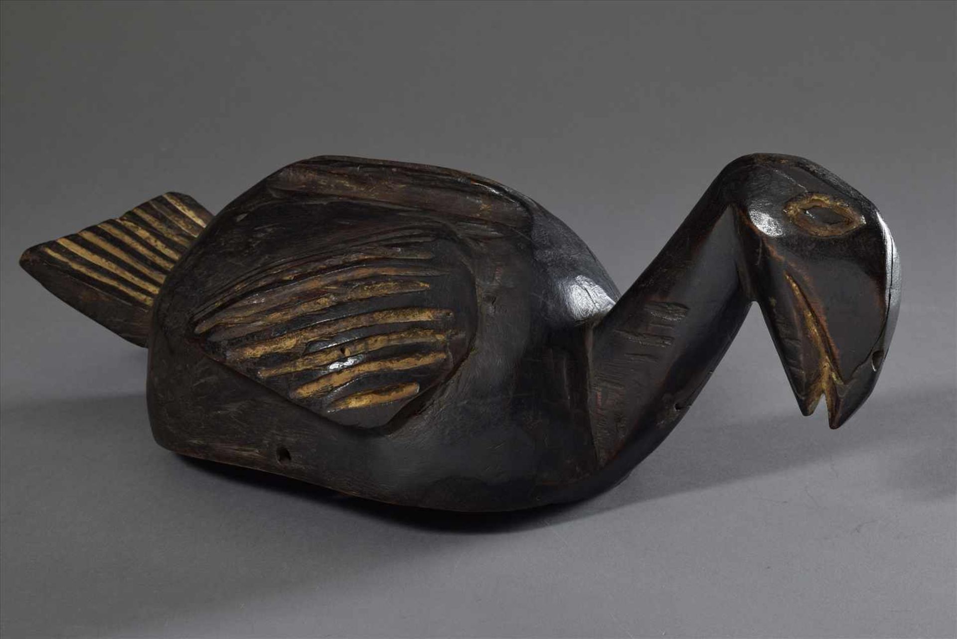 Aufsatz-/Helmmaske der Kosi/Bamileke in Form einer Ente oder Pelikan, Holz, dunkel gefärbt, - Image 2 of 4