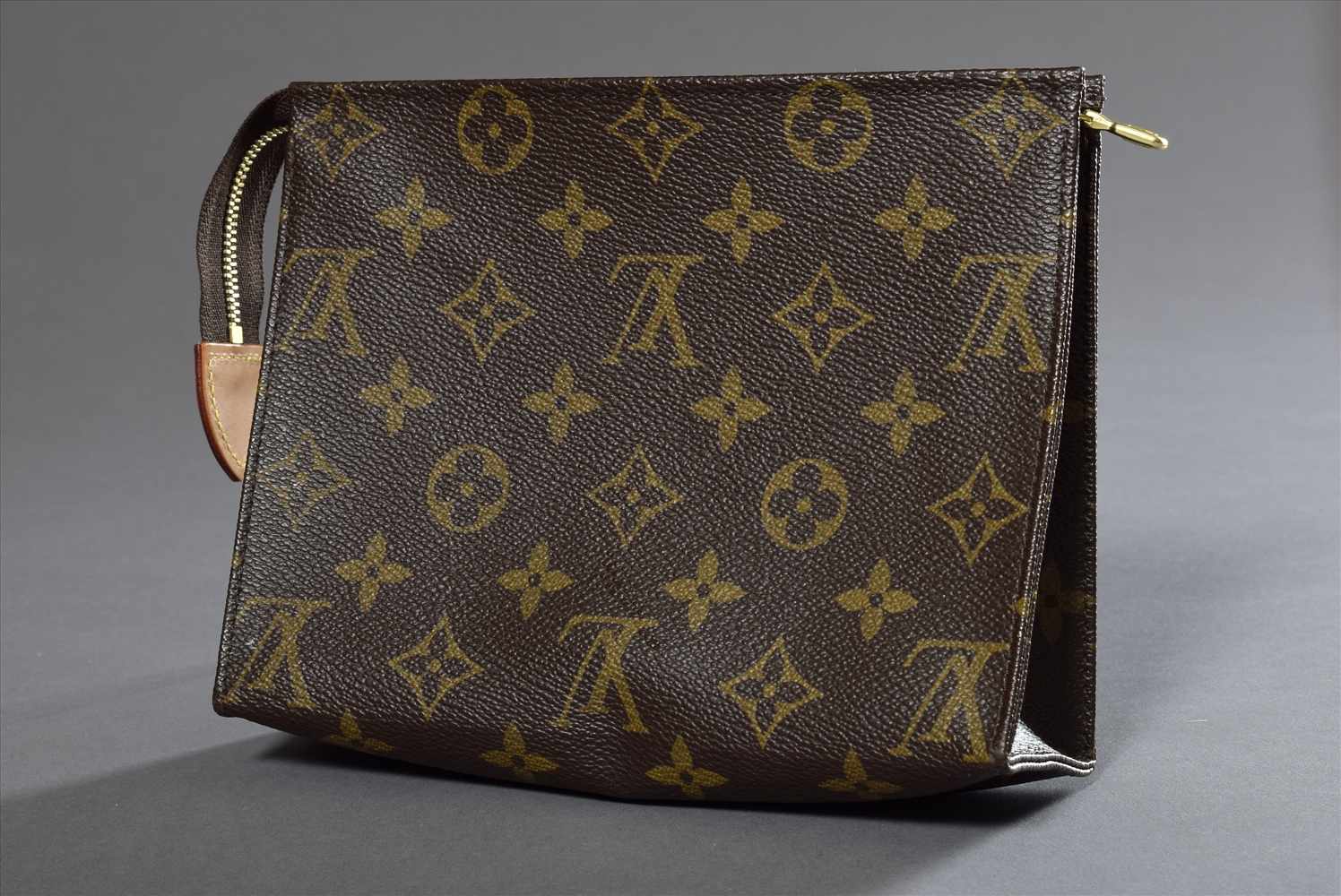 Kleine Louis Vuitton Kosmetiktasche "Monogramm Canvas", 14,5x18,5cm, innen minimal