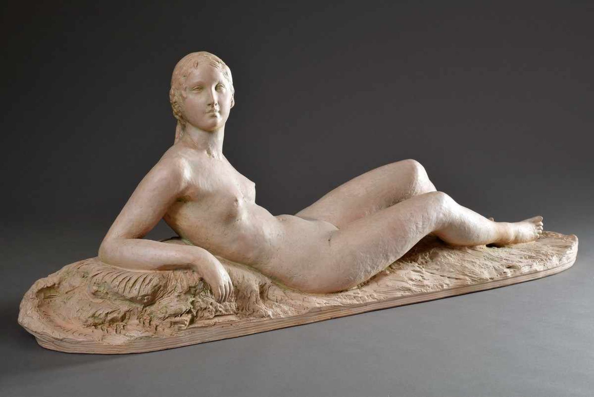 Ary-Bitter, Jean (1883-1973) "Liegender Akt", Terracotta, an der Plinthe sign., 95x38cmAry-Bitter,