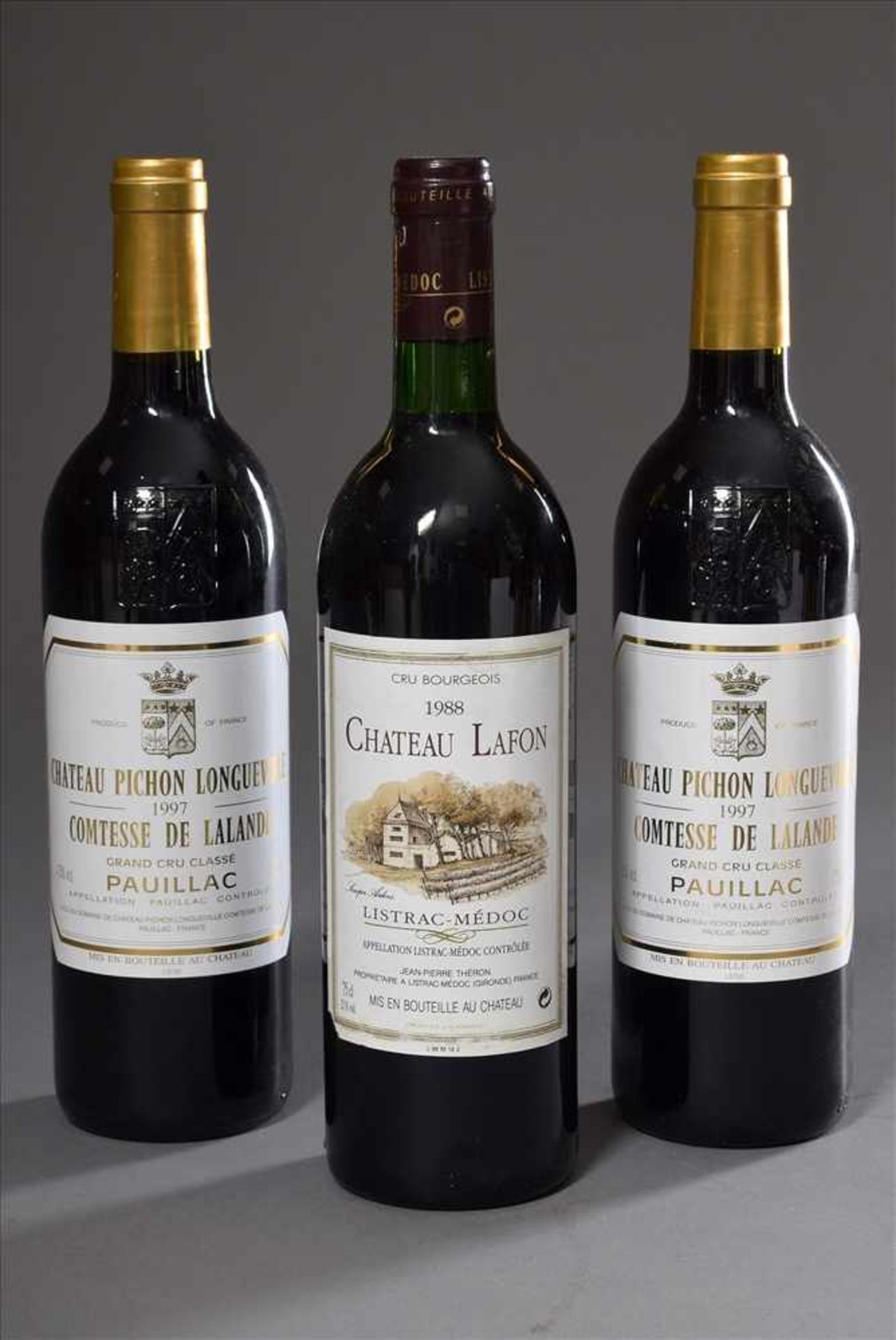 3 Diverse Rotweine: 2 Flaschen "Château Pichon Longueville Comtesse de Lallande, Grand Cru Classe,