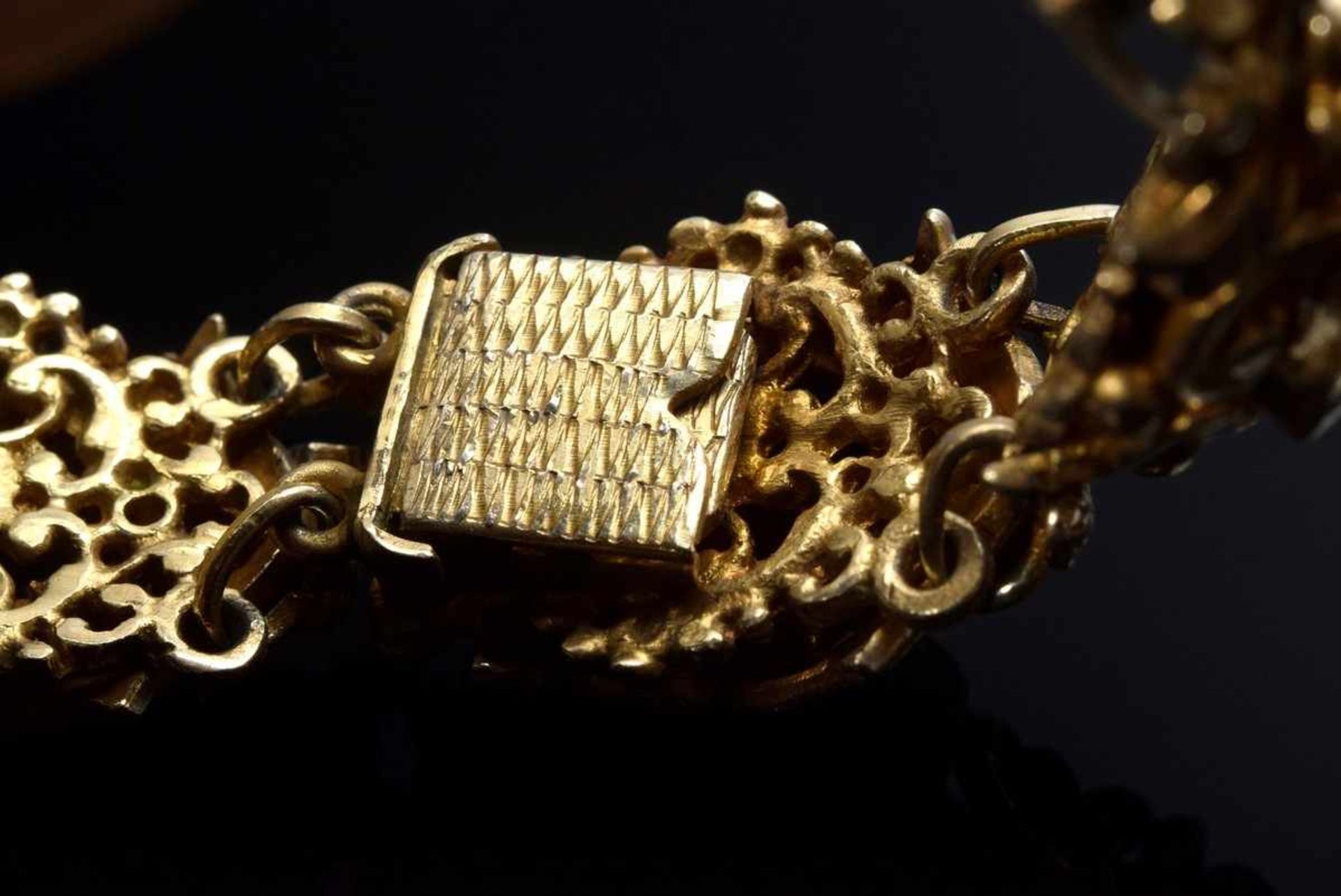 Silber 925 vergoldetes Trachtenarmband in Renaissance Façon mit Granat, Kunstperlen und Emaille, - Bild 5 aus 5